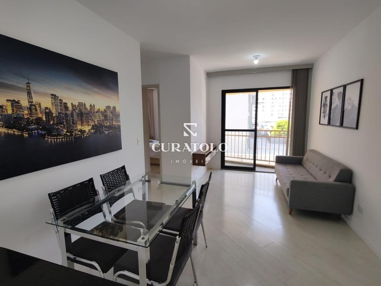 Viva com conforto no melhor do Tatuapé, aconchegante apartamento com 54 m², 2 Quartos, 1 vaga e varanda - ao lado da Estação Tatuapé