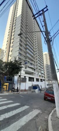 Seu novo lar de Alto Padrão no Ipiranga: Apartamento em Obras com 2 suítes, Varanda e 2 Vagas a 240 metros do Metrô Alto do Ipiranga