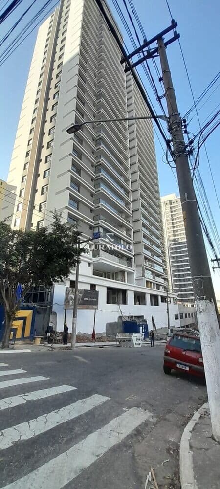 Seu novo lar de Alto Padrão no Ipiranga: Apartamento em Obras com 2 suítes, Varanda e 2 Vagas a 240 metros do Metrô Alto do Ipiranga