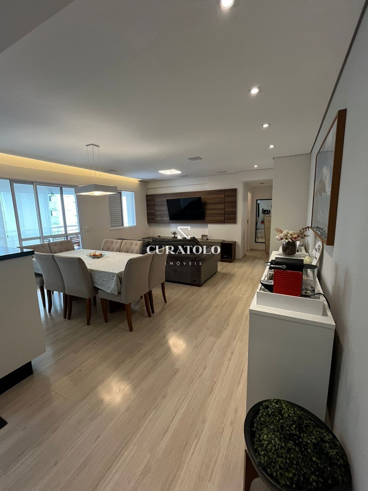 Sua nova vida na Mooca, ao lado da Av. Paes de Barros: lindo apartamento de 86 m² com 3 quartos, varanda gourmet, vaga e lazer completo