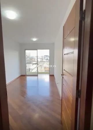 Apartamento à venda com 64 m², 2 quartos e vaga na Vila Ema, São Paulo.