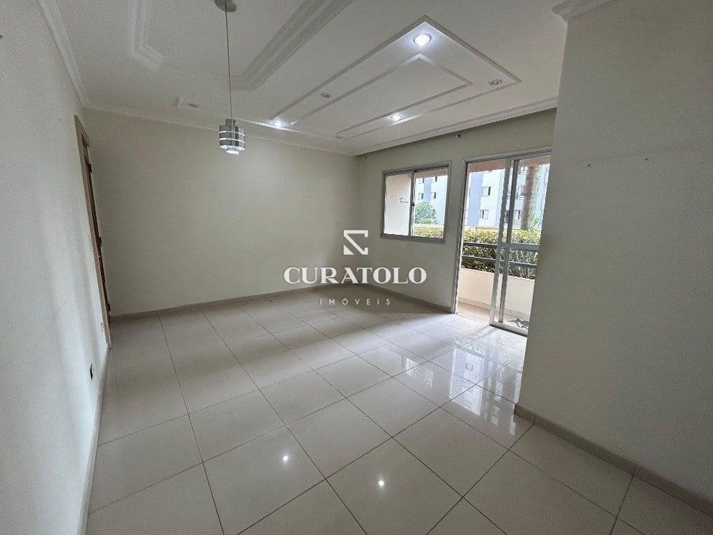 Apartamento à venda, de 3 quartos com vaga e varanda no Planalto (Av. Dom Jaime), São Bernardo