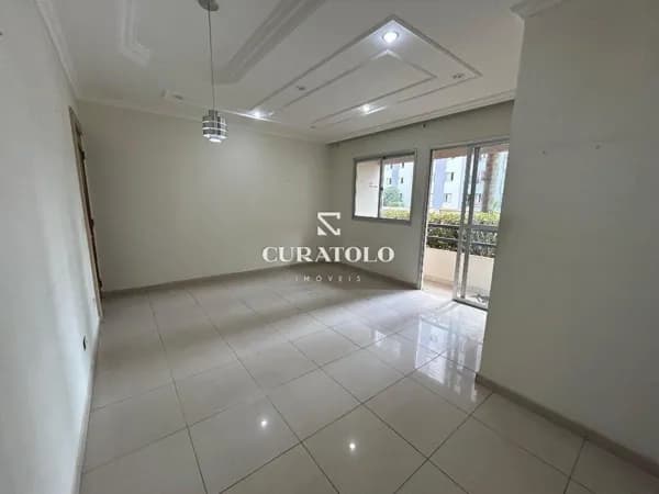 Apartamento à venda, de 3 quartos com vaga e varanda no Planalto (Av. Dom Jaime), São Bernardo