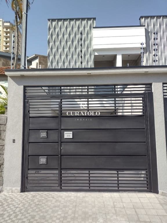 Viva com conforto no Parque da Mooca: Sobrado dos sonhos de amplos 120 m² com 3 quartos/suítes, 2 vagas e quintal - Pronto e Novo