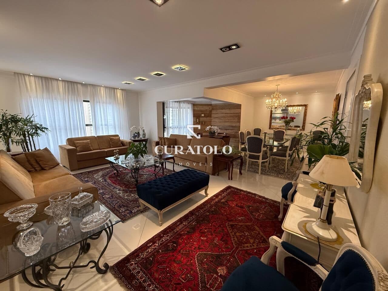 Apartamento alto padrão á venda 268 m², varanda, 4 vagas, no Tatuapé, São Paulo.
