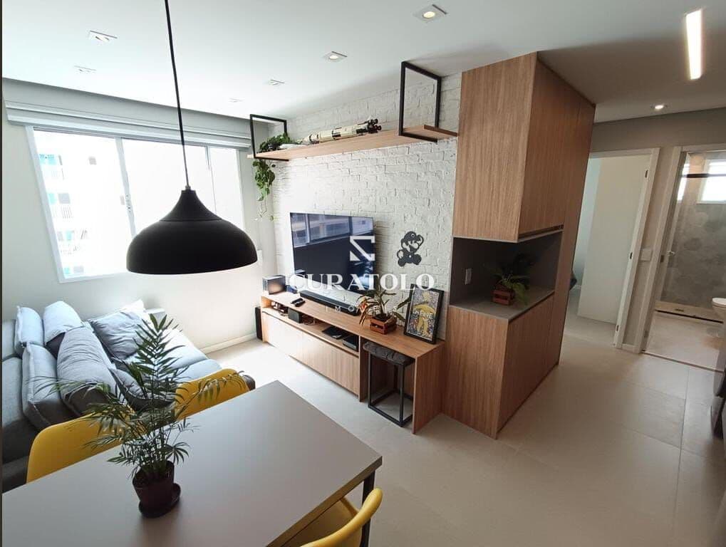 Apartamento à venda com 36 m², 2 quartos na Chácara Inglesa, São Paulo.