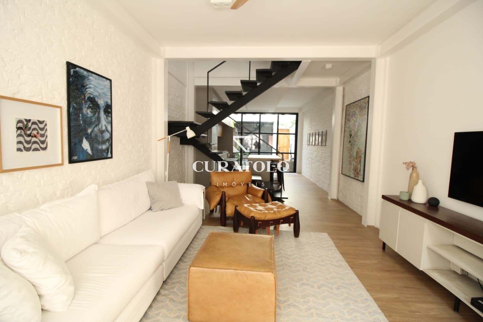 Casa/sobrado à venda com 160 m², 2 quartos e 2 vagas na Mooca, São Paulo.