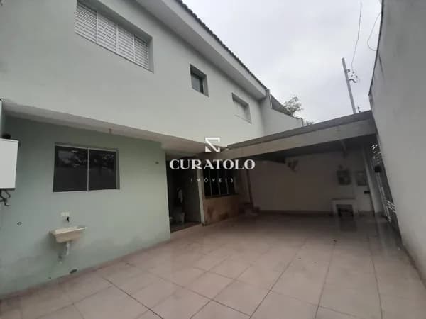 Casa sobrado à venda com 2 quartos e 3 vagas no Centro, São Bernardo do Campo.