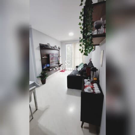 Seu novo lar na Vila Andrade: Aconchegante apartamento de 2 Dorms com Vaga e Varanda ao lado do Morumbi Town Shopping e Metrô Vila das Belezas