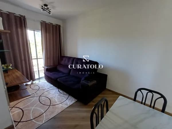Apartamento à venda com 68 m², 2 quartos, quintal e vaga na Vila Antonieta, São Paulo.