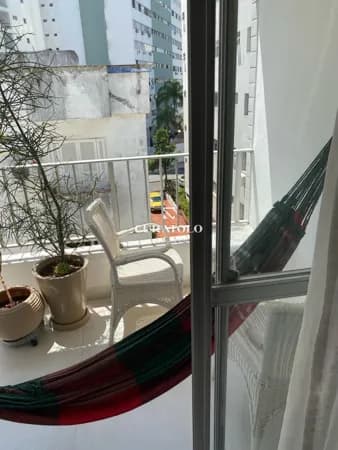 Conquiste seu novo lar no litoral! Apartamento no Guarujá com 75 mts, 2 dormitórios, ótima localização e pronto para morar!