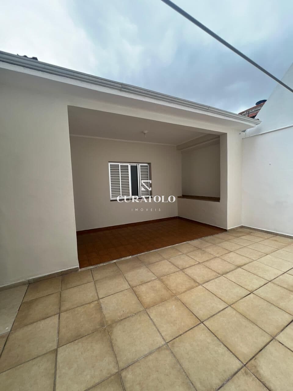 Venha conhecer a casa ideal na Vila Macedópolis, ao lado do Hospital Vila Alpina: Casa com 264m², 3 quartos e 2 vagas cobertas e amplo quintal