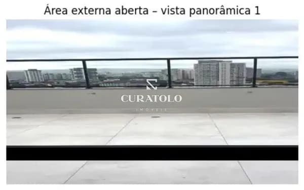 Apartamento à venda com 42m², 2 quartos e varanda, Mooca, São Paulo.