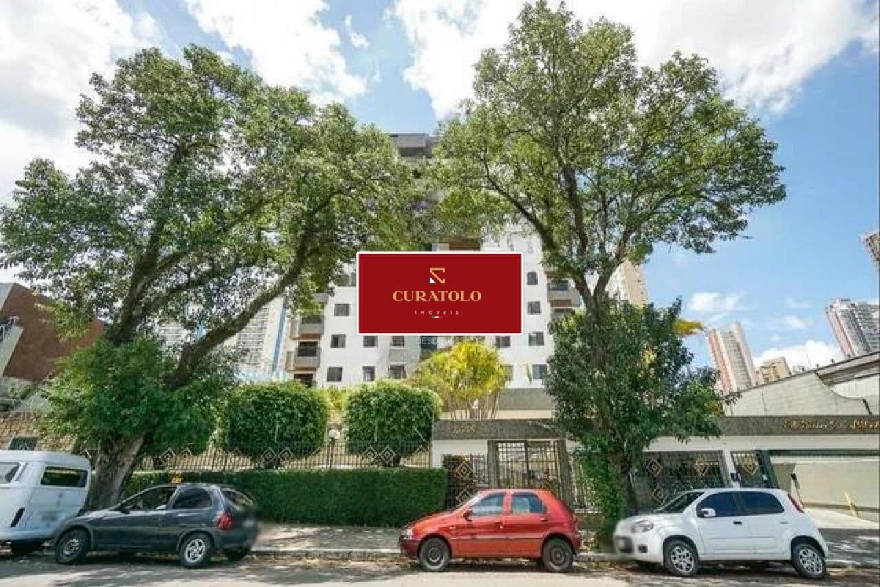 Apartamento à venda, de 3 quartos, 2 vagas e varanda na Vila Gomes Cardim (Tatuapé)