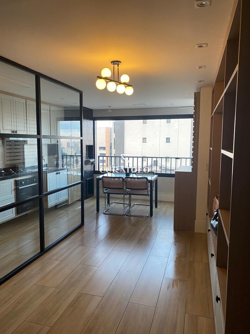 Apartamento à venda com 58 m², 2 quartos, Varanda gourmet e vaga no Brás, São Paulo.