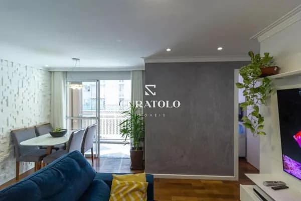 Apartamento à venda com 101 m², 3 quartos, varanda e vaga, Vila Carrão, São Paulo.