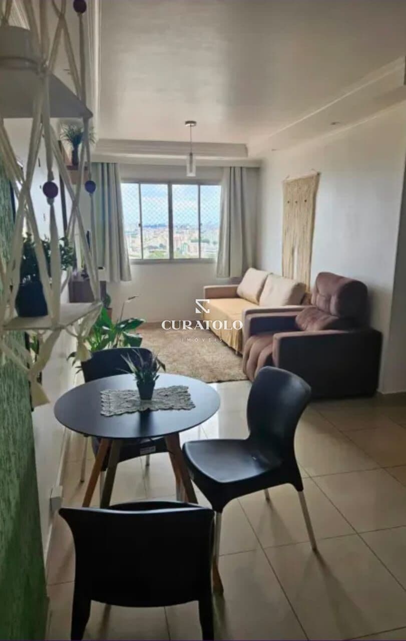 Apartamento à venda com 61 m², de 3 quartos e 1 vaga na Vila Palmares, Santo André