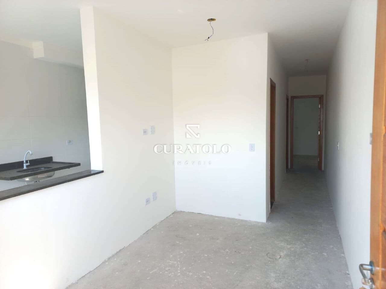 Seu lar no Tatuapé: Excelente apartamento, recém-entregue, com 2 Dorms, Varanda e Vaga coberta a 6 minutos do metrô Carrão