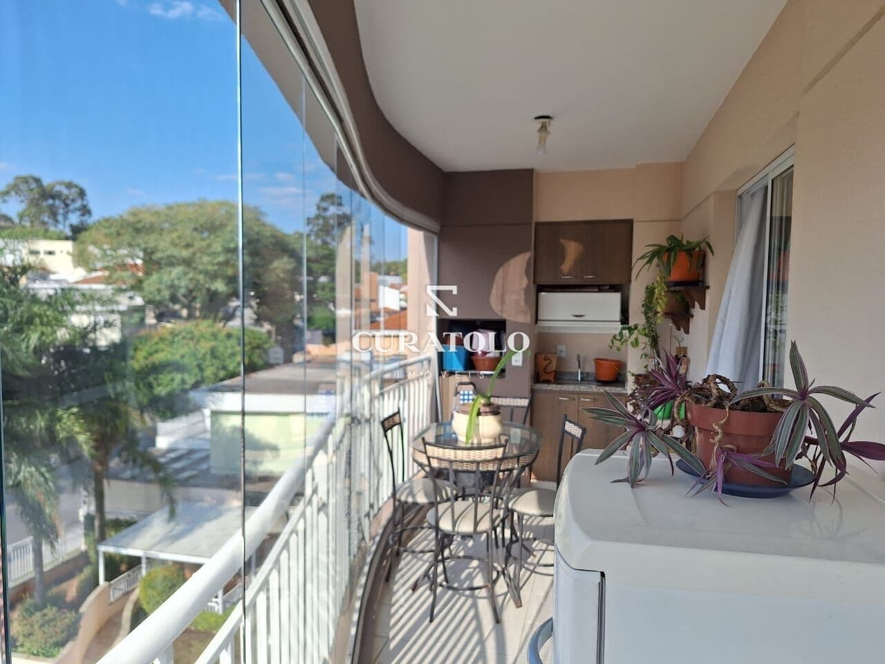 Oportunidade de conquistar seu novo lar no Jardim Avelino. Apartamento com 110 m², 3 dormitórios, Varanda gourmet e ótima localização!