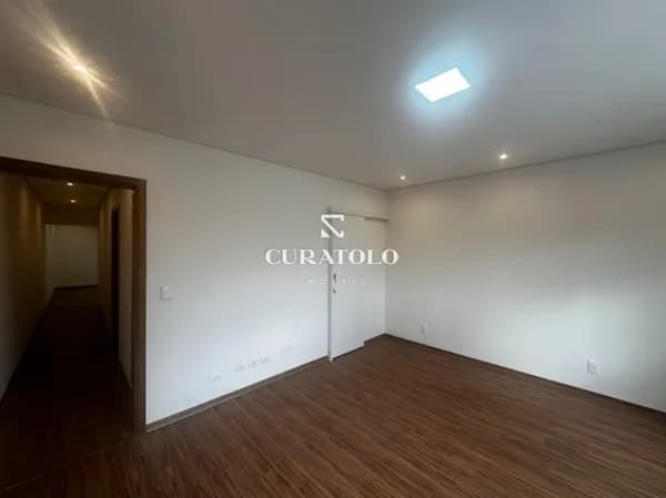 Conquiste seu novo lar na Mooca! Com 72 m², 2 suítes, ótima localização e pronto pra morar!