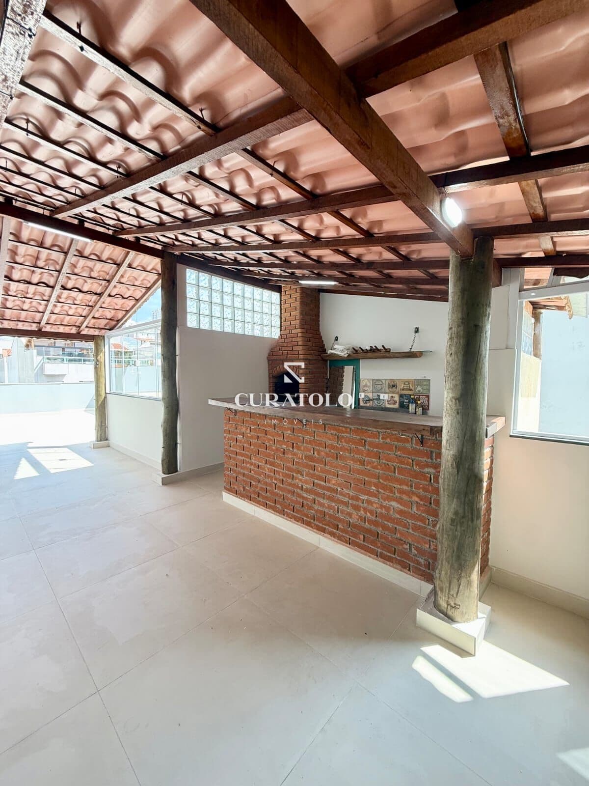 Apartamento à venda com 168 m², 3 quartos, terraço gourmet e 2 vagas no Santa Maria, Santo André.