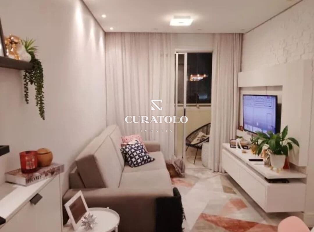 Apartamento à venda com 78 m², 3 quartos, varanda e vaga, Vila da Saúde, São Paulo.