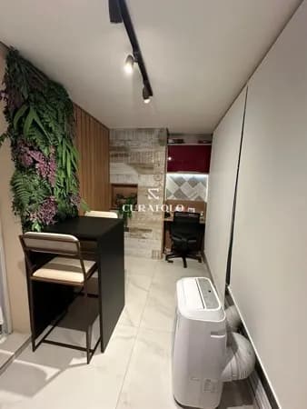 Apartamento à venda, de 2 quartos com varanda e 1 vaga no Belenzinho