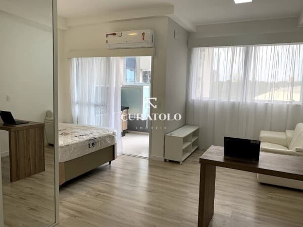 Conquiste Sua Independência: Apartamento mobiliado, perfeito para moradia ou investimento no Marco Zero em São Bernardo de 1 Dorm com vaga e varanda