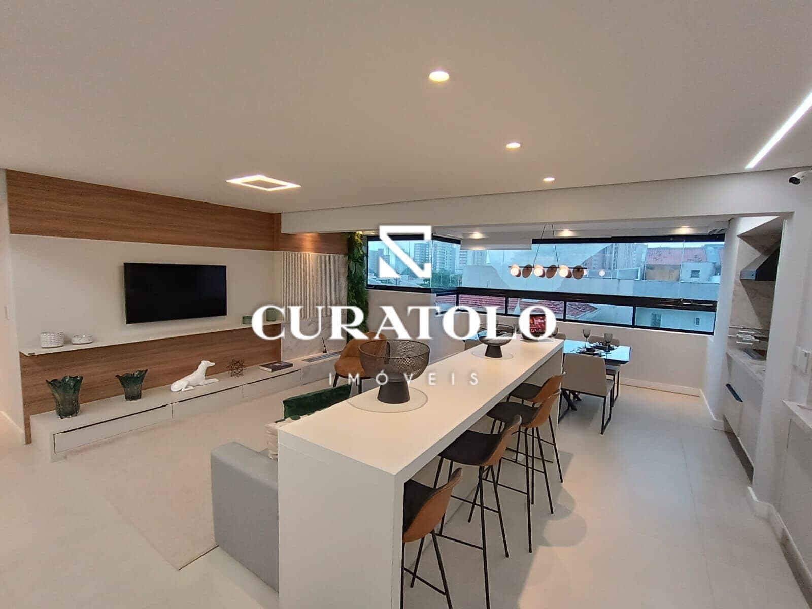 EXCELENTE APARTAMENTO 3 SUÍTES 3 VAGAS E AMPLO TERRAÇO GOURMET EM SANTO ANDRÉ PARA QUEM GOSTA DE CONFORTO E ESPAÇO