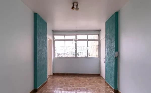 Apartamento à venda com 55 m², 2 quartos, vaga na Vila Pompéia, São Paulo.