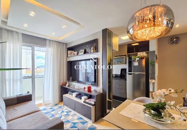 Apartamento à venda com 50 m², 2 quartos, varanda e 1 vaga no Baeta Neves, São Bernardo do Campo.