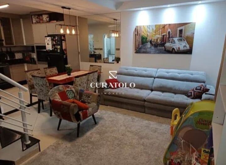 Casa/sobrado em condomínio à venda com 141 m², 3 quartos, área gourmet e 2 vagas, Penha França, São Paulo.