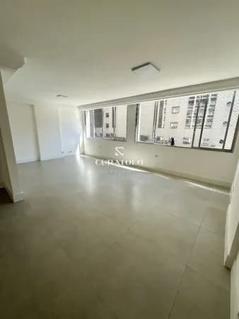 Apartamento à venda na Bela Vista, de 3 quartos e 1 vaga