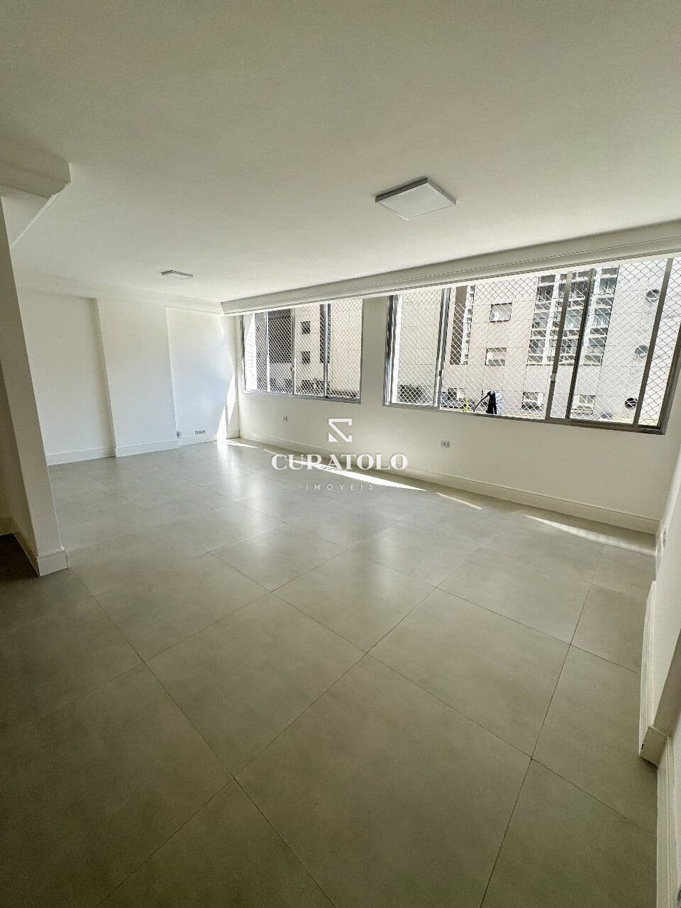 Apartamento à venda na Bela Vista, de 3 quartos e 1 vaga