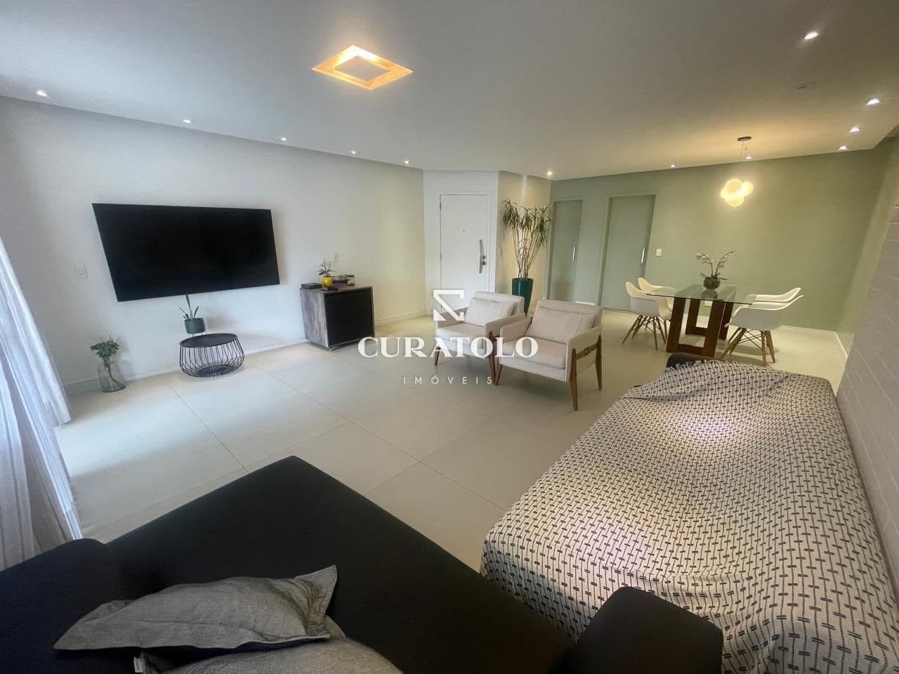 More com conforto no Santa Paula, uma das melhores localizações de São Caetano: apartamento mobiliado com 135m² , 3 quartos, 2 vagas e varanda gourmet