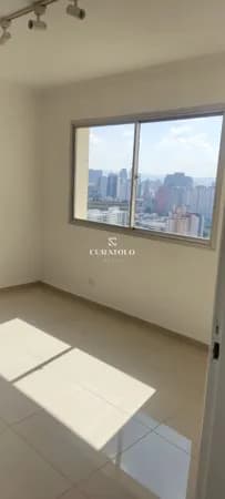 Oportunidade para seu novo lar no Cambuci. Apartamento com 42 m², 1 dormitório, lazer completo e ótima localização!