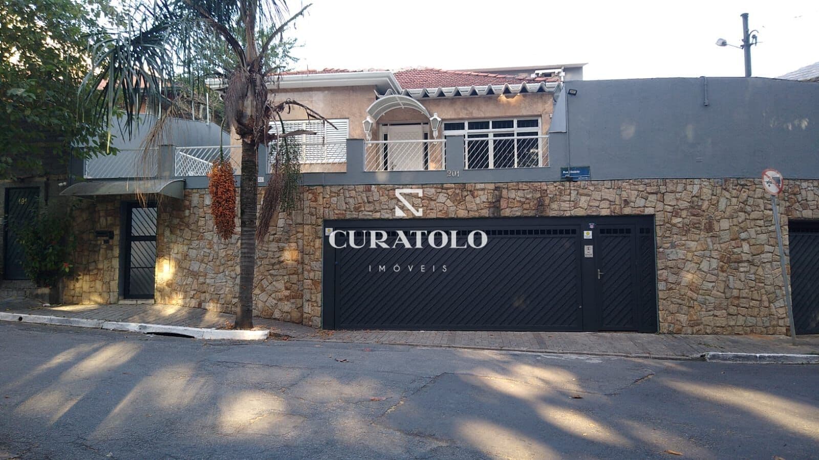 Casa sobrado à venda no Tatuapé, com 3 quartos, 4 vagas e piscina - Residencial ou Comercial