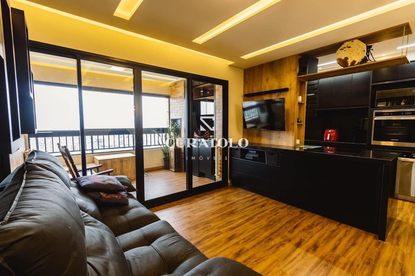 More bem no Brás, no melhor condomínio do Brás o Piscine Resort, mobiliado e espaçoso, pronto de 70m² com 2 Dorms, 1 Vaga, Varanda Gourmet e lazer completo