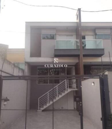 Viva com conforto e espaçoso: Excelente sobrado na Vila Formosa, próximo ao Mercadão Municipal da Vl Formosa, com 2 Suítes e 2 vagas