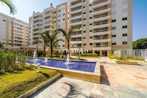 Viva com conforto na Saúde: Excelente Apartamento de 2 Suítes, Varanda Gourmet e 2 vagas – Lazer Completo ao lado do Shopping Plaza Sul