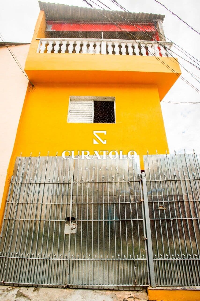 Sobrado com 3 dorms, terraço com churrasqueira, 1 vaga - Lauzane Paulista
