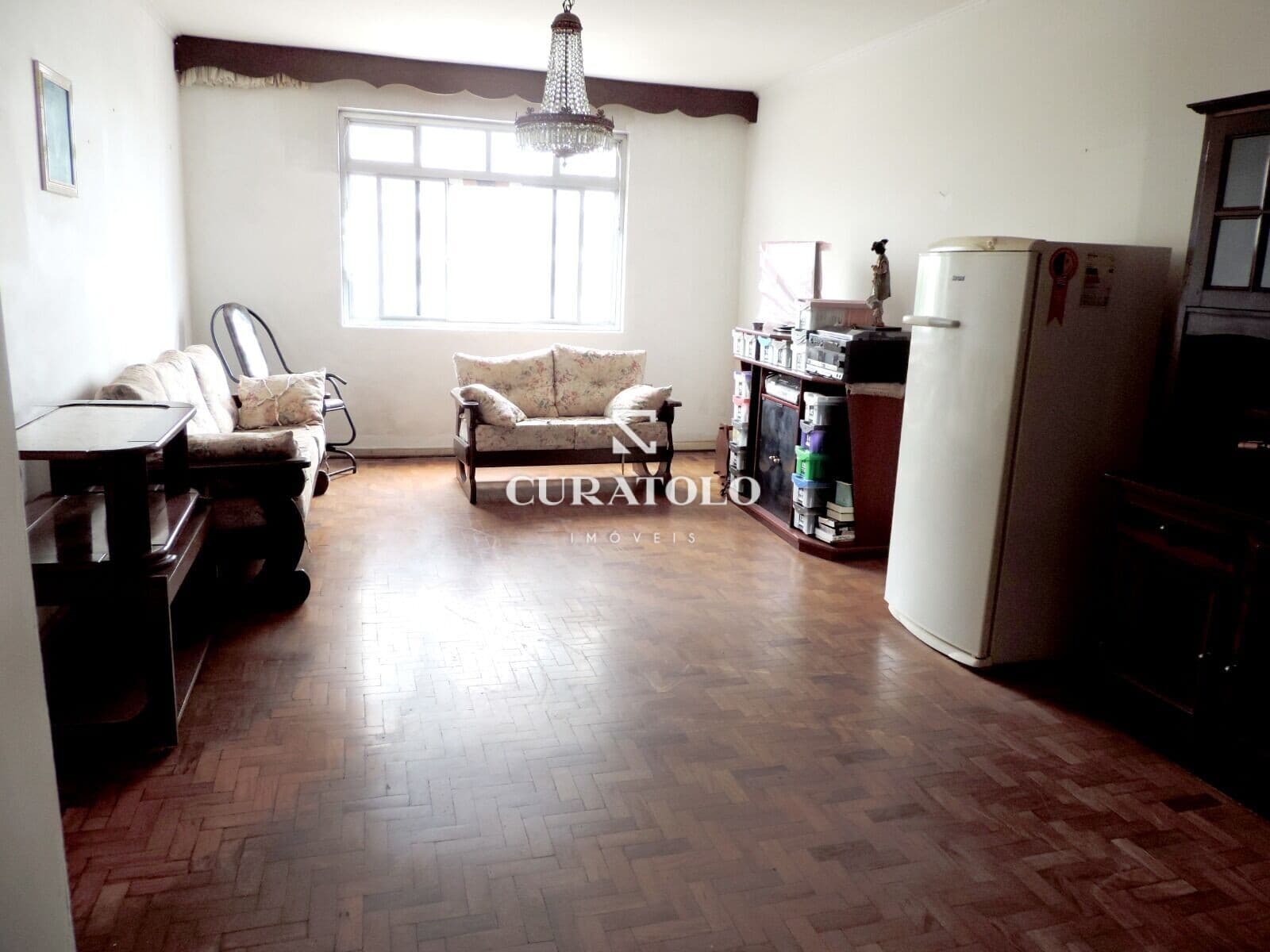 Viva com comodidade no Tatuapé, entre as estações Carrão e Tatuapé. Apartamento de 129 m² com 3 Dorms e 1 vaga livre.