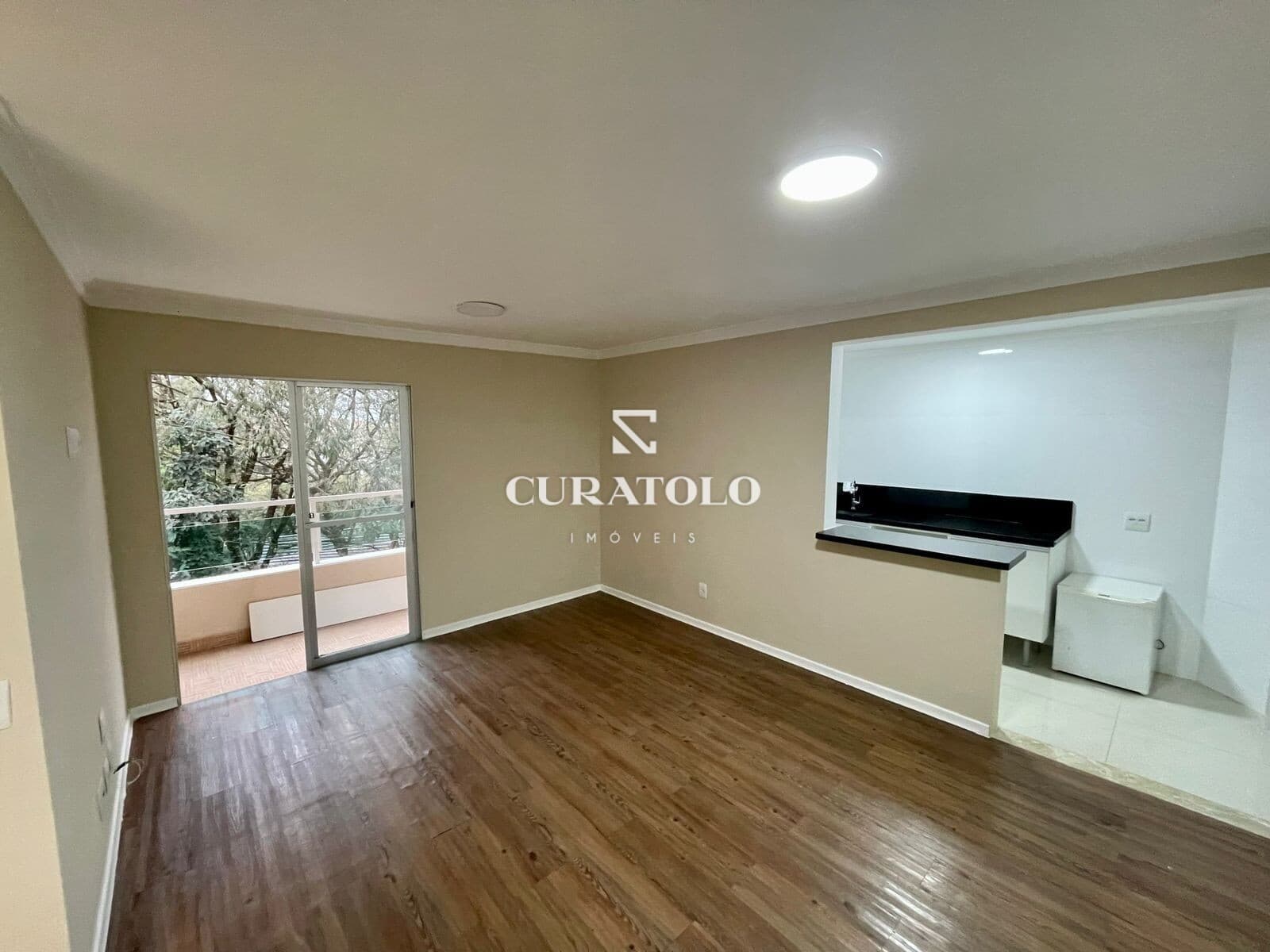 Conforto e comodidade no Morumbi: Apartamento com 2 Dorms, Varanda e 1 Vaga – Com lazer ao lado da Av. Hebe Camargo e Parque Burle Marx