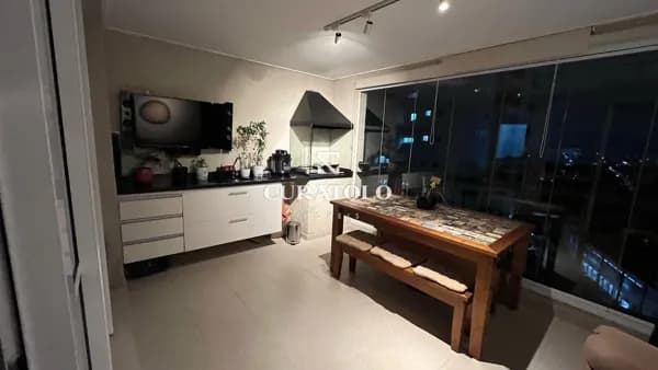 Conheça esse lindo apartamento na Vila das Mercês, de 85 m², com 2 quartos, 1 vaga e varanda gourmet, é perfeito para você e sua família.