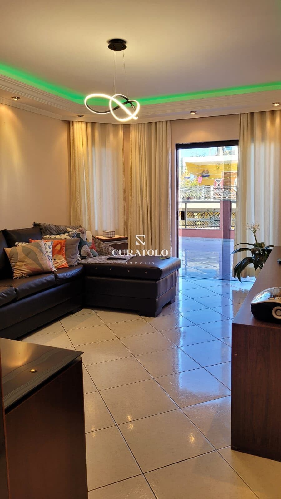 Conquiste seu novo lar! Sobrado com 284 m² em São Bernardo do Campo, 3 dormitórios, ótima localização!