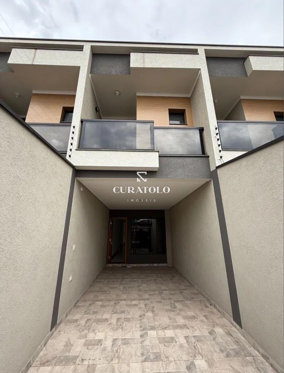Casa à venda na Penha de França, com 3 quartos, 2 vagas e quintal