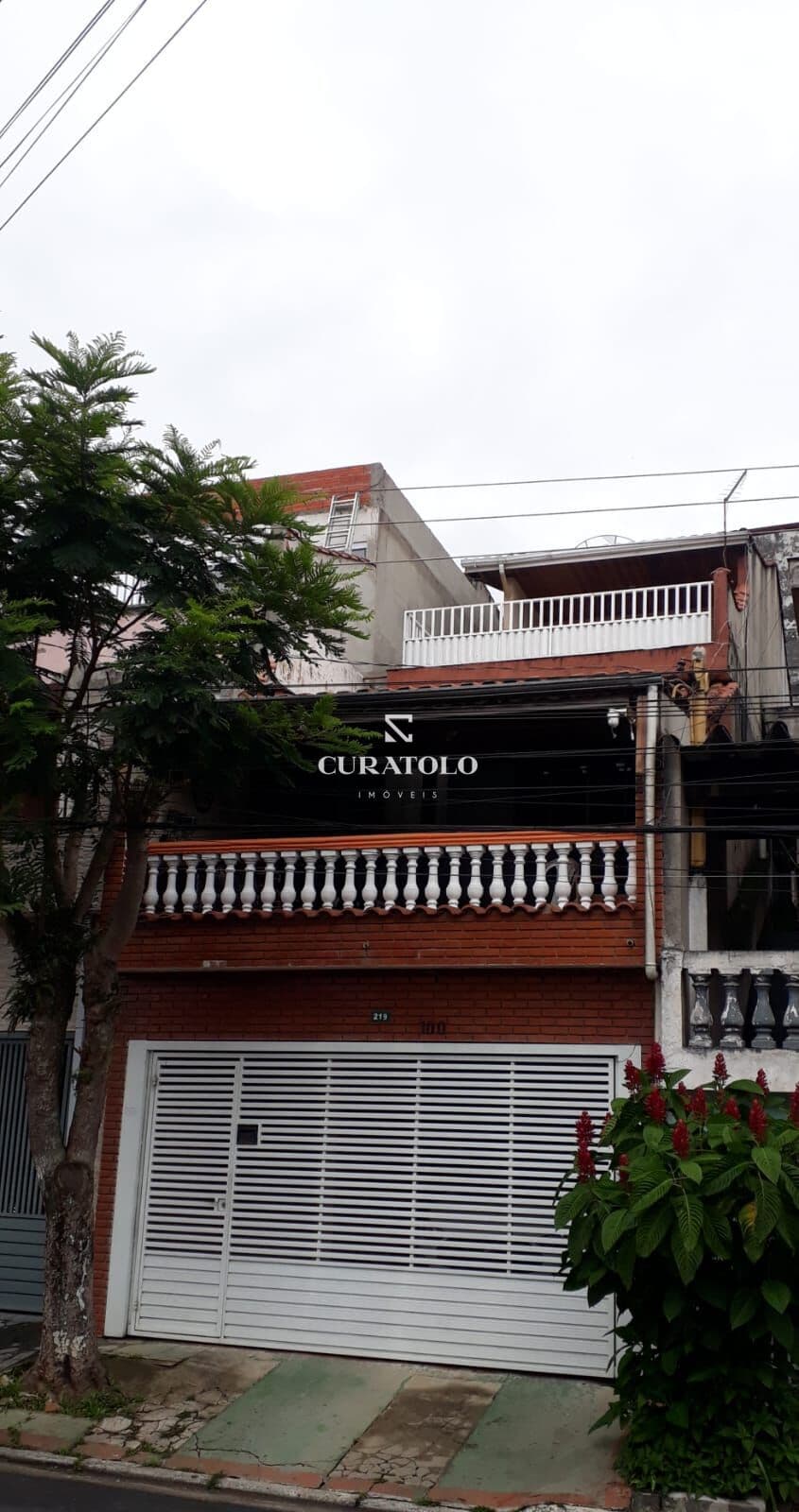 Moradia perfeita para a família: sobrado em São Bernardo de 125 m2 com 3 dormitórios, churrasqueira, pronto para morar e ótima localização!