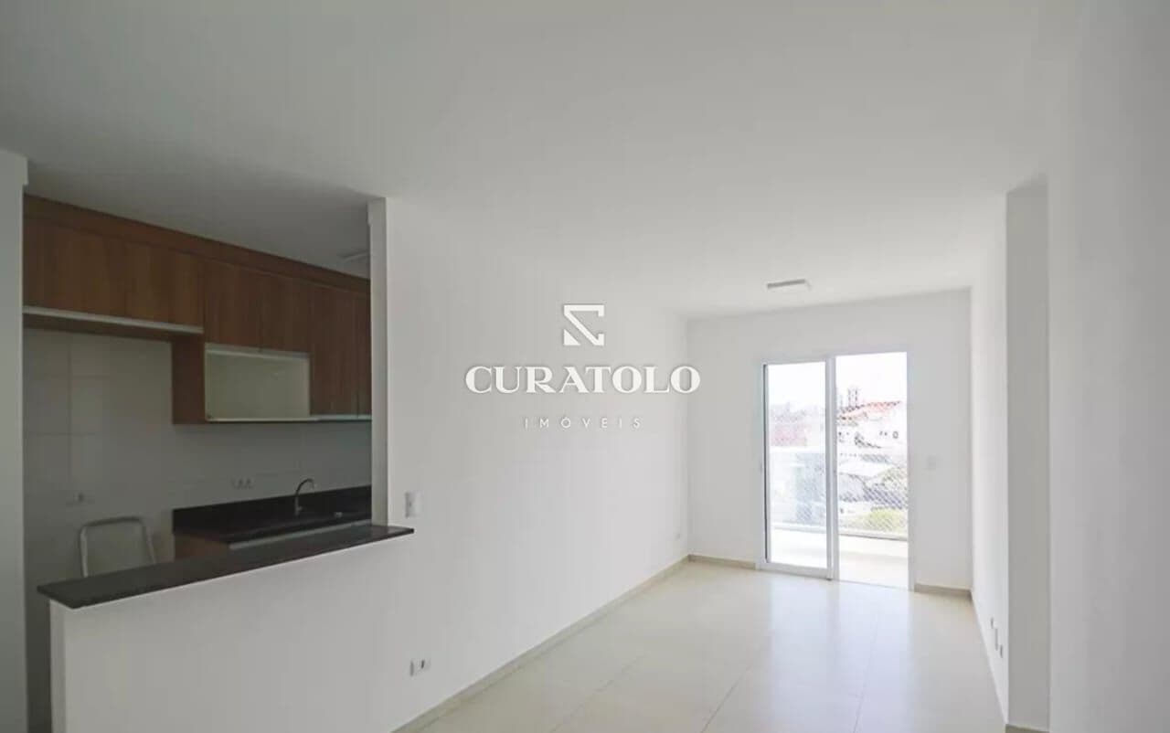 Apartamento à venda com 55 m², 2 quartos, varanda e vaga, Baeta Neves, São Bernardo do Campo.