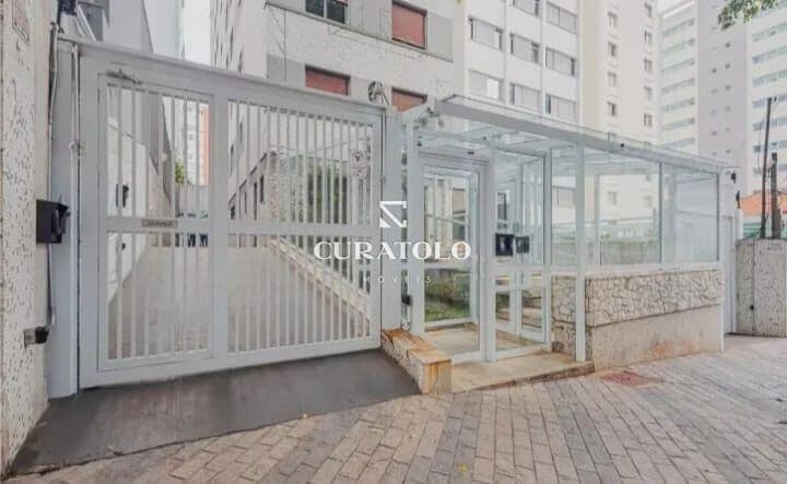 Apartamento à venda com 110 m², 2 quartos e vaga em Paraíso, São Paulo.
