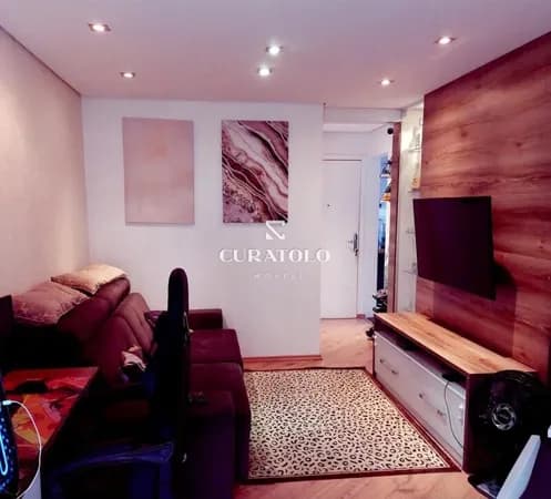 Conheça esse lindo apartamento na Vila Matilde, de aconchegantes 63 m², com 2 quartos, varanda e 1 vaga, é perfeito para você e sua família.